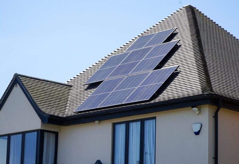 Panneaux solaires installés par Gray Solar